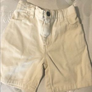Calvin Klein shorts 24m. New Khaki